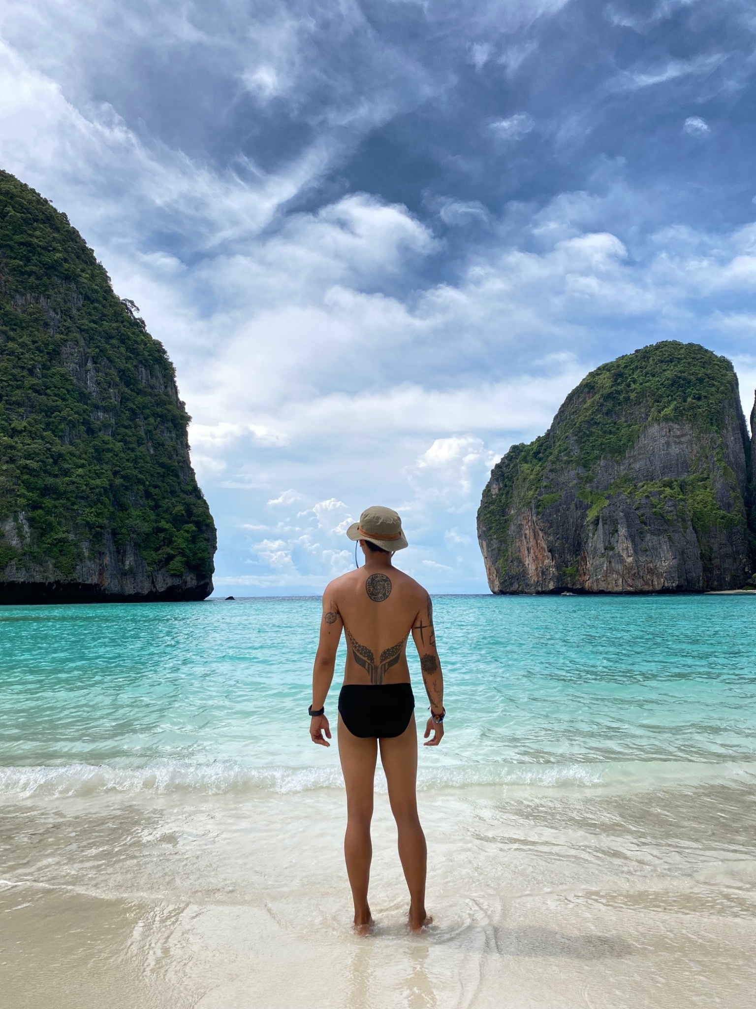 ONE DAY TRIP PHI PHI ISLAND-BAMBOO ISLAND