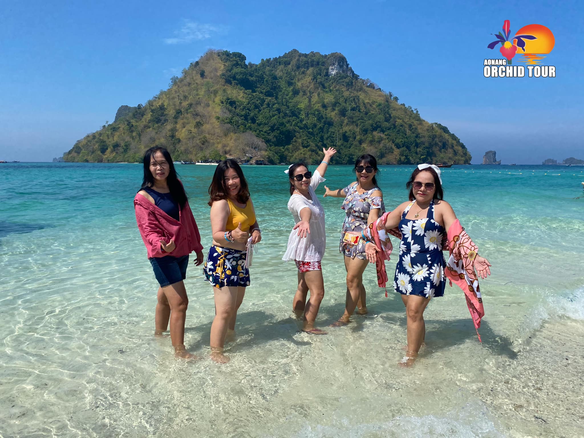 ONE DAY TRIP – 4 ISLANDS TOUR (KRABI)